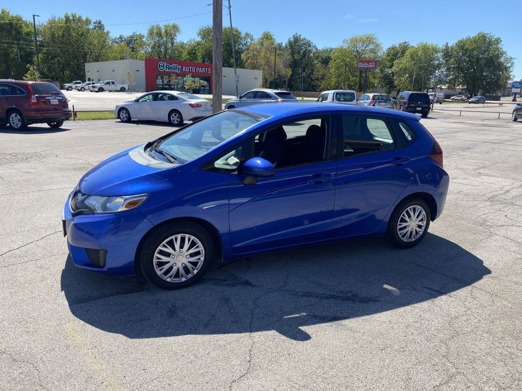 2015 Honda Fit Image 3