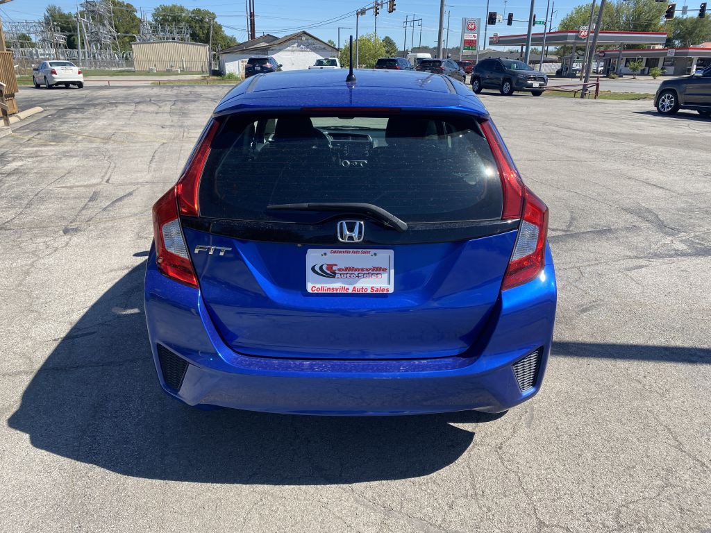 2015 Honda Fit Image 4