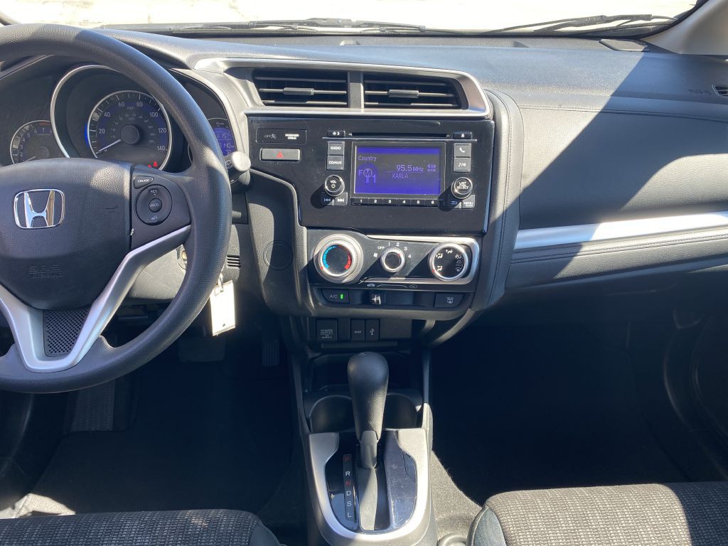 2015 Honda Fit Image 8