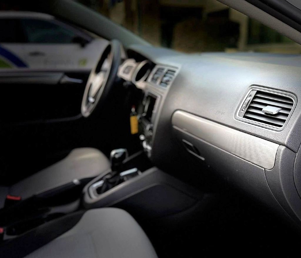 2017 Volkswagen Jetta Image 14