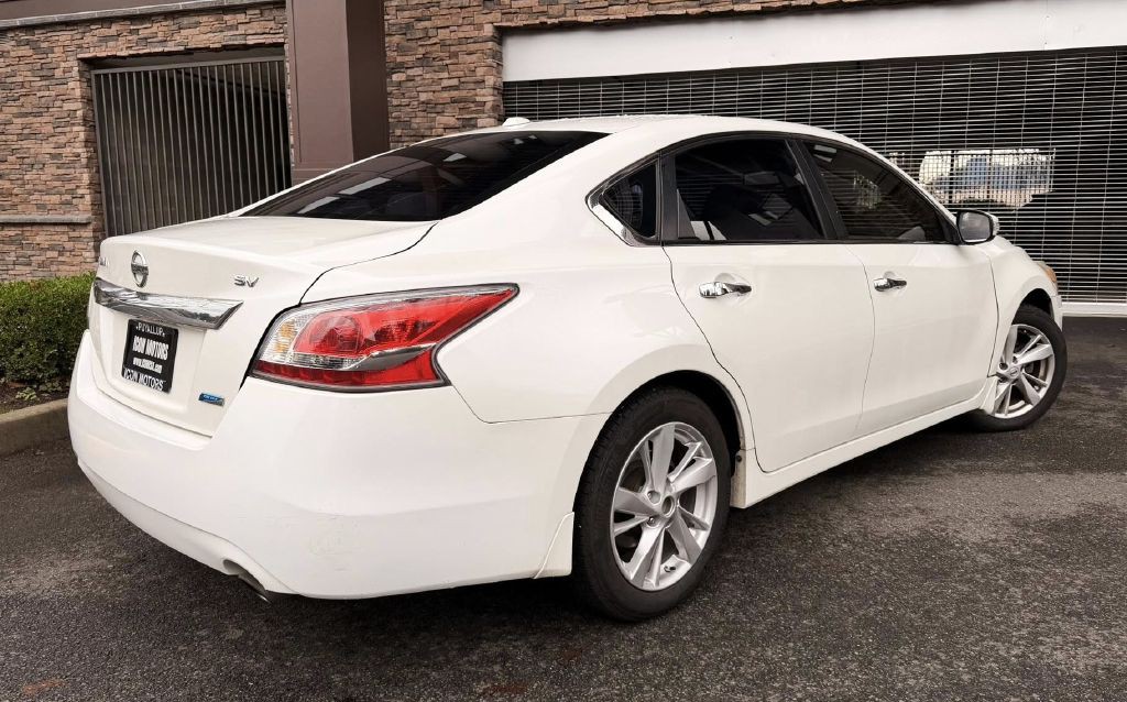 2014 Nissan Altima Image 5