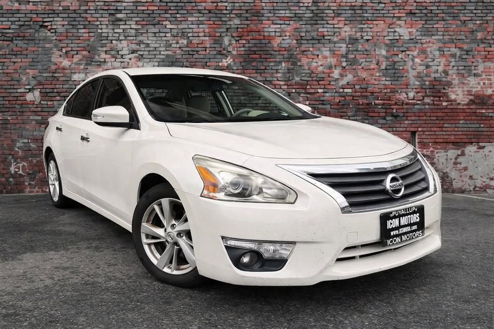 2014 Nissan Altima Image 4