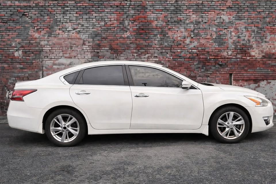 2014 Nissan Altima Image 6