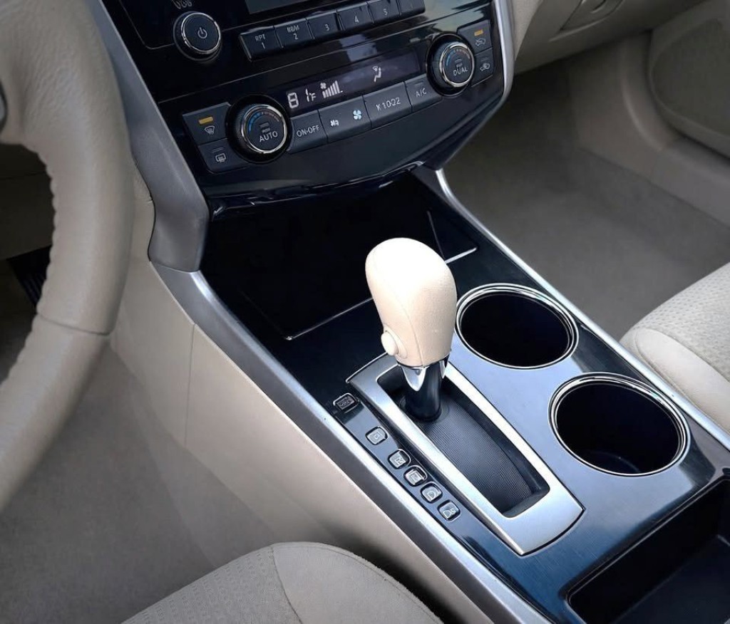 2014 Nissan Altima Image 15