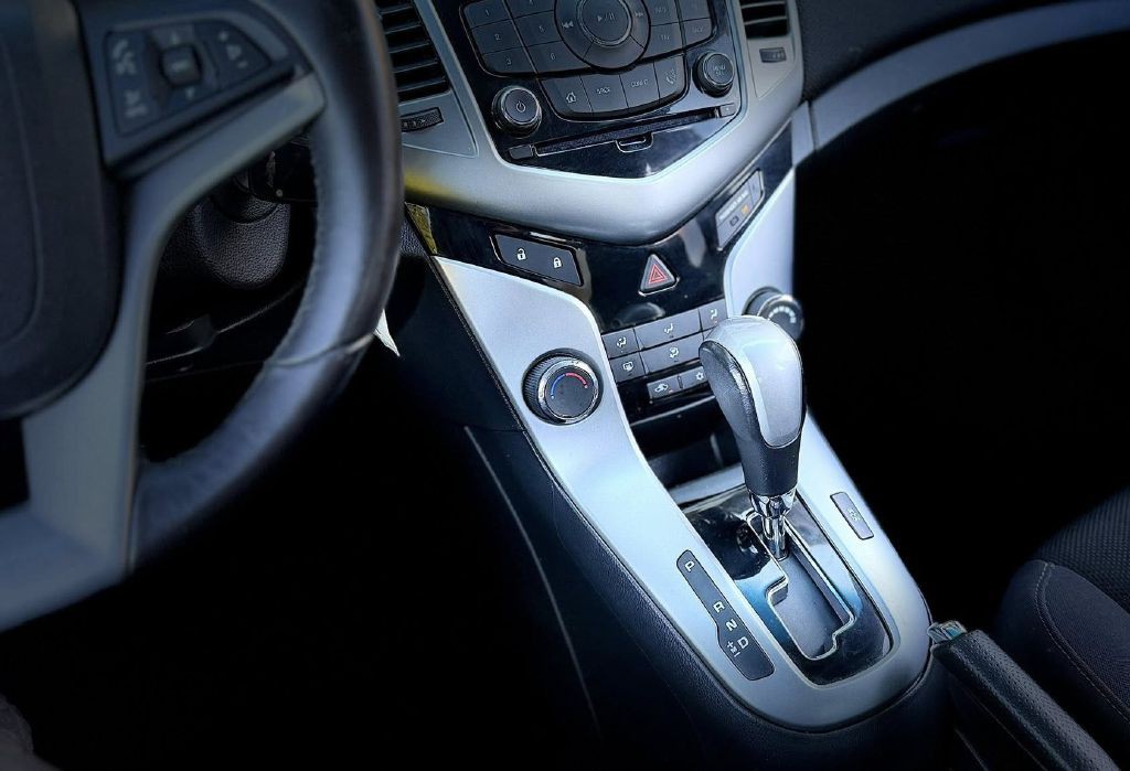 2014 Chevrolet Cruze Image 15