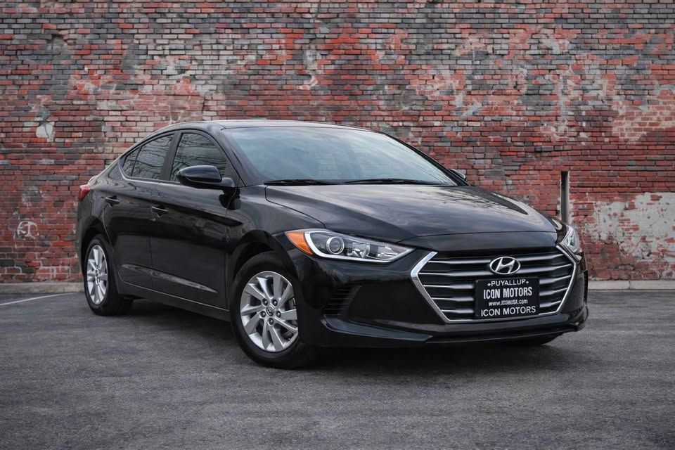 2017 Hyundai Elantra Image 5