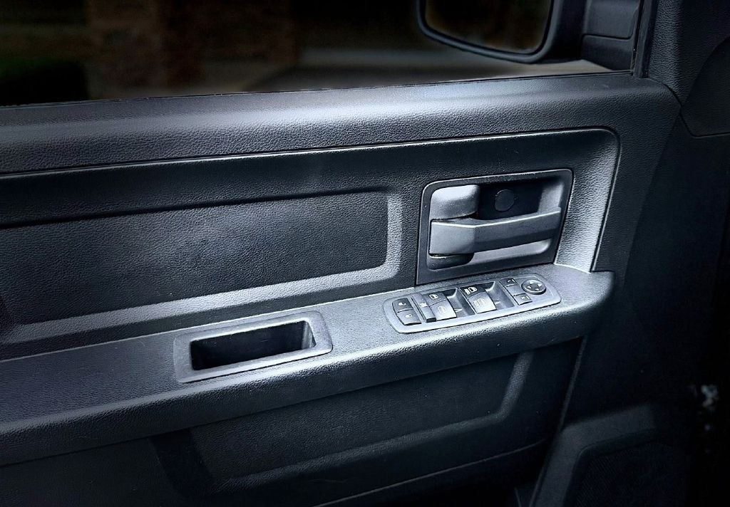 2018 RAM 1500 Image 17