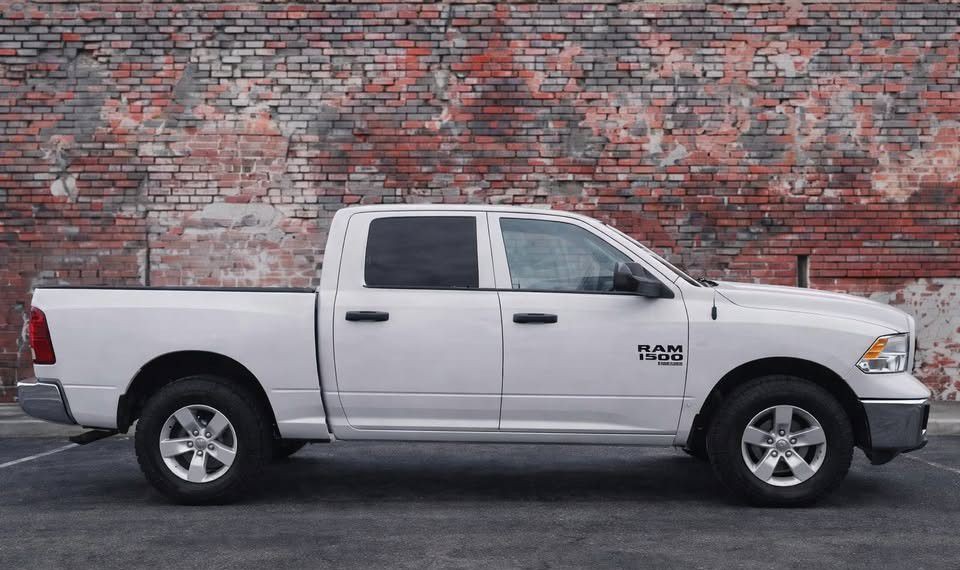 2020 RAM 1500 Image 6