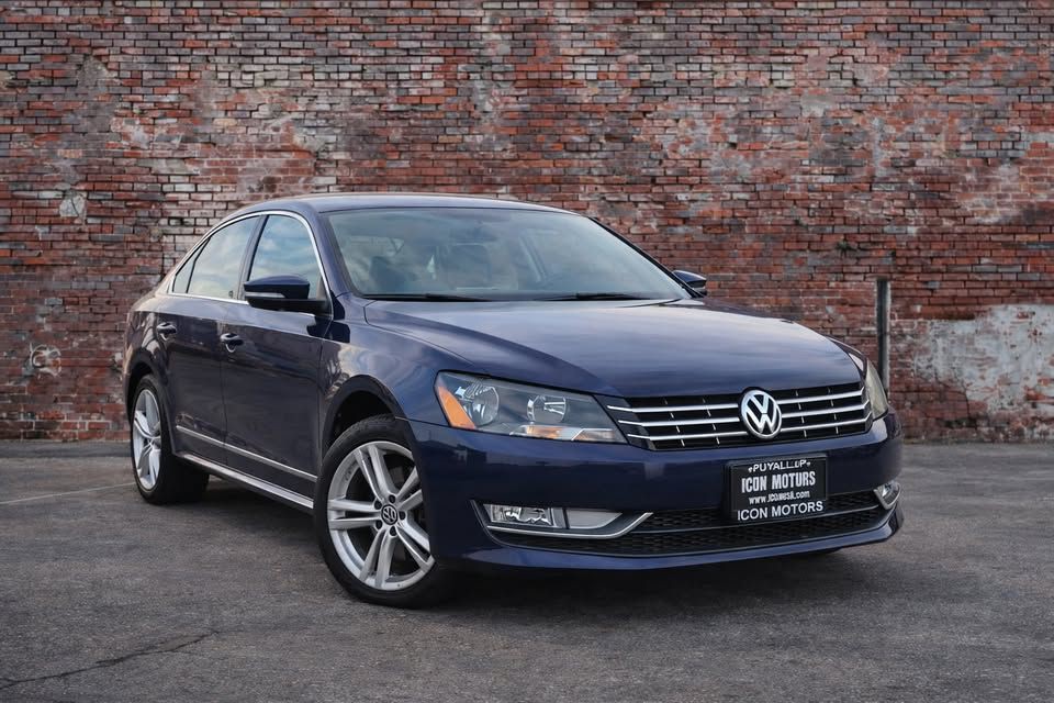 2013 Volkswagen Passat Image 5
