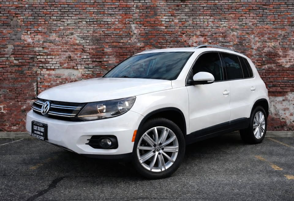2013 Volkswagen Tiguan Image 1