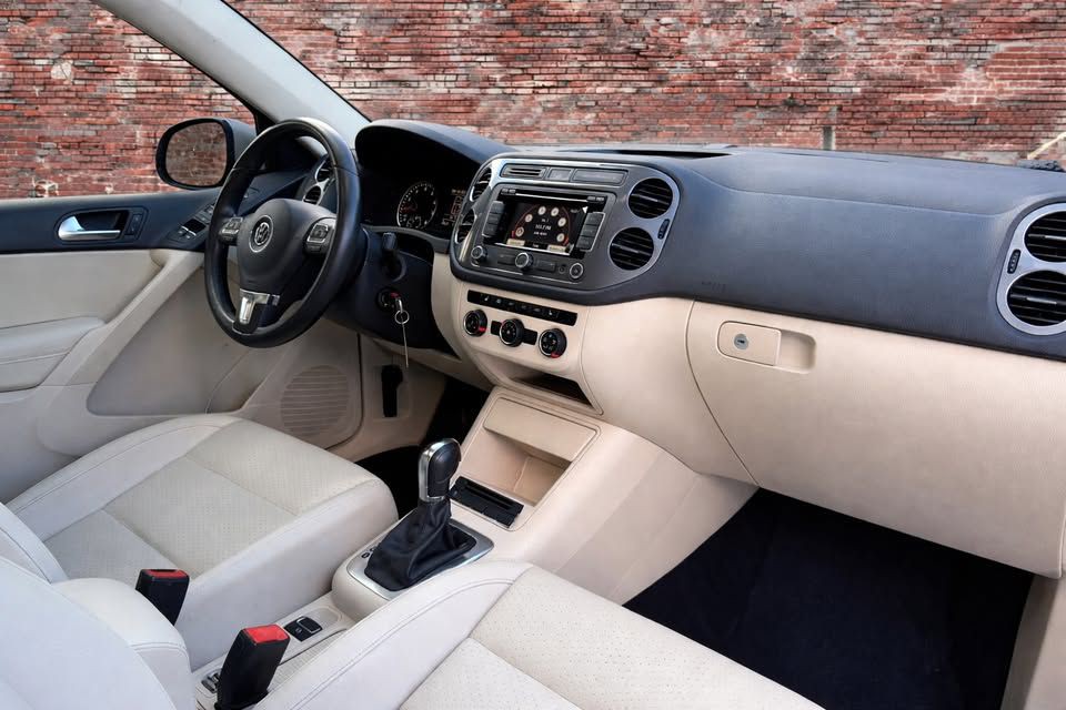 2013 Volkswagen Tiguan Image 14