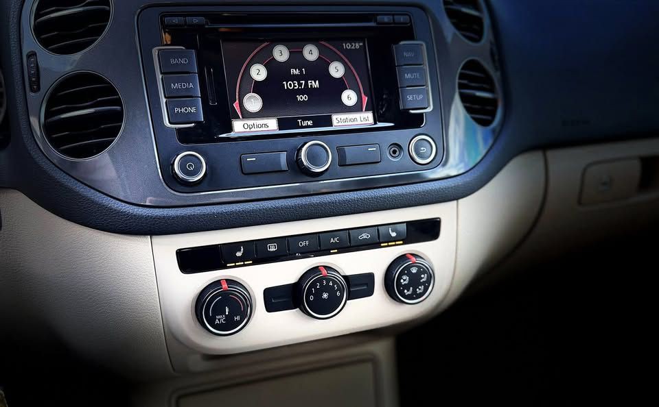 2013 Volkswagen Tiguan Image 17