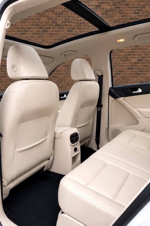 2013 Volkswagen Tiguan Image 12
