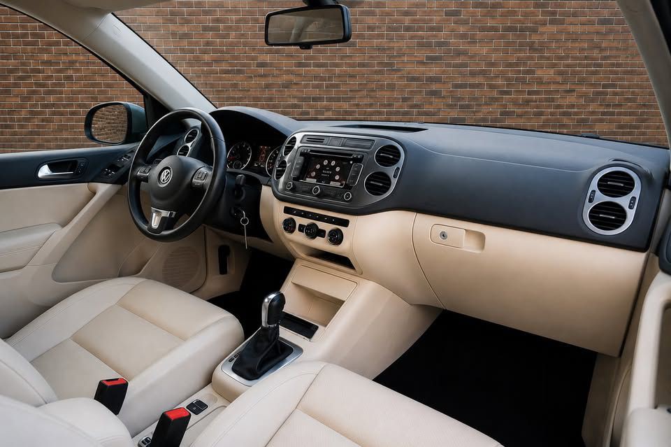 2013 Volkswagen Tiguan Image 14