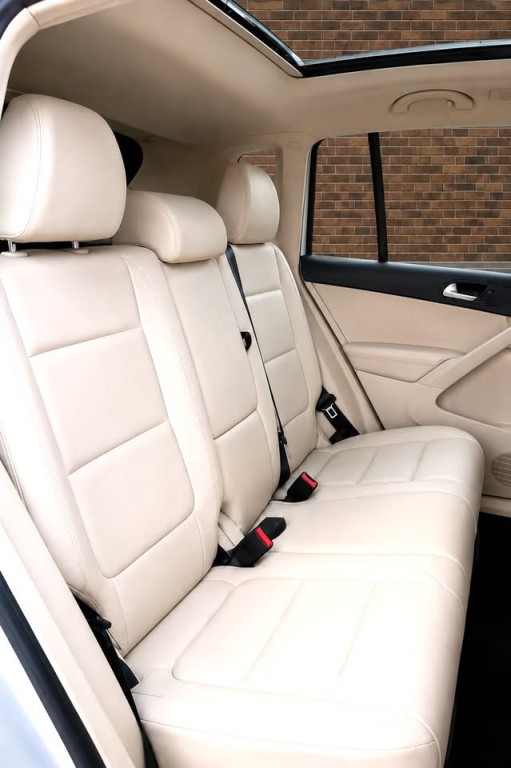 2013 Volkswagen Tiguan Image 16