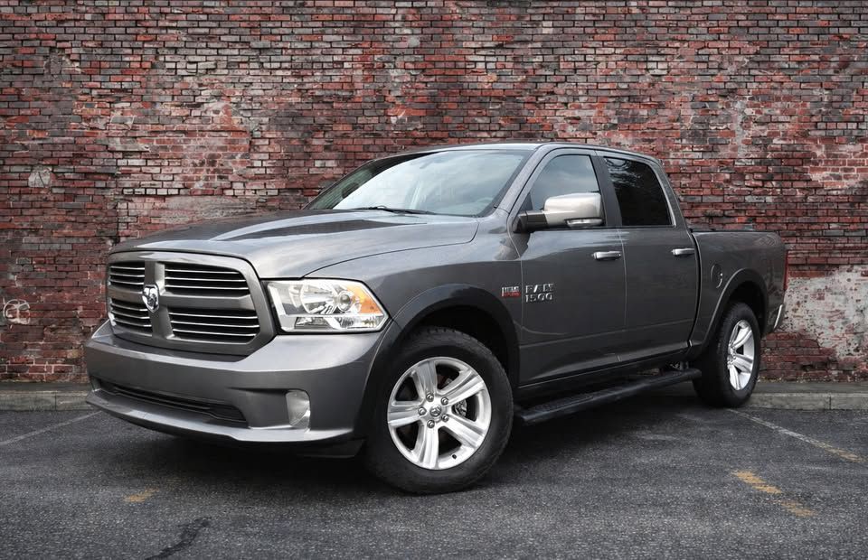 2013 RAM 1500 Image 1