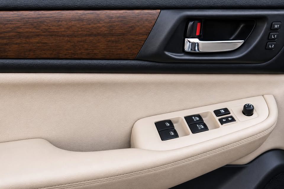 2016 Subaru Outback Image 17