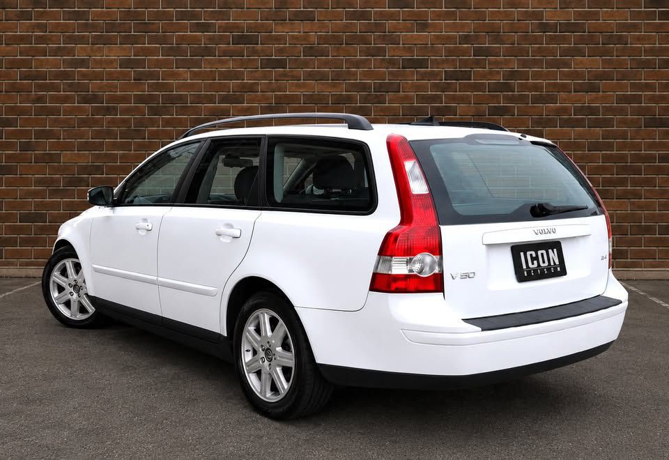 2007 Volvo V50 Image 2