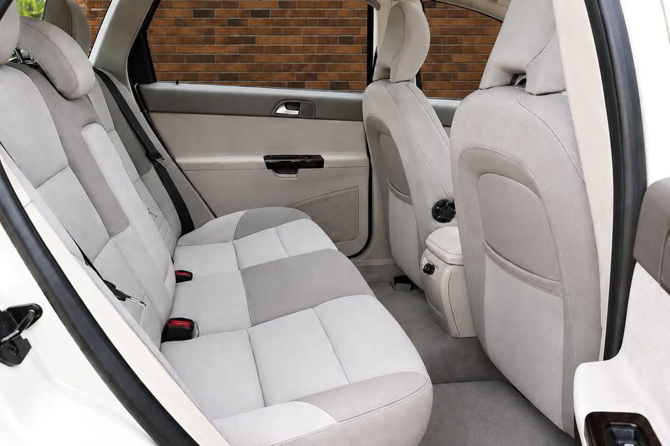2007 Volvo V50 Image 15