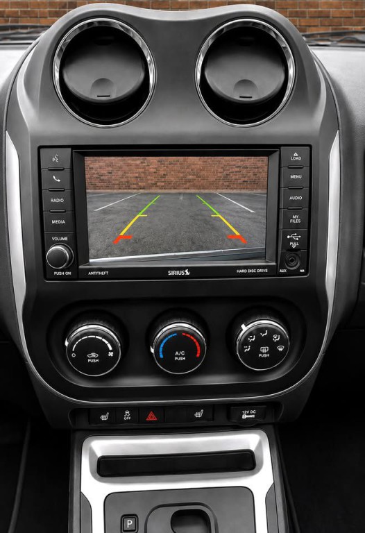 2016 Jeep Compass Image 17