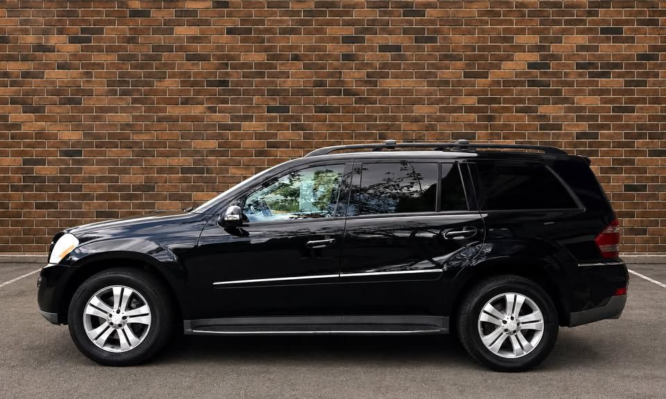 2008 Mercedes-Benz GL-Class Image 2