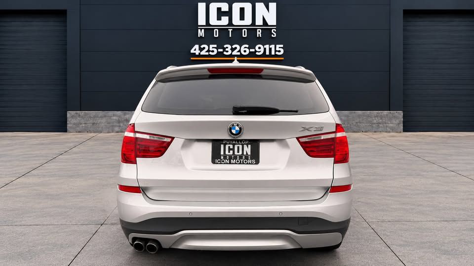 2017 BMW X3 Image 8