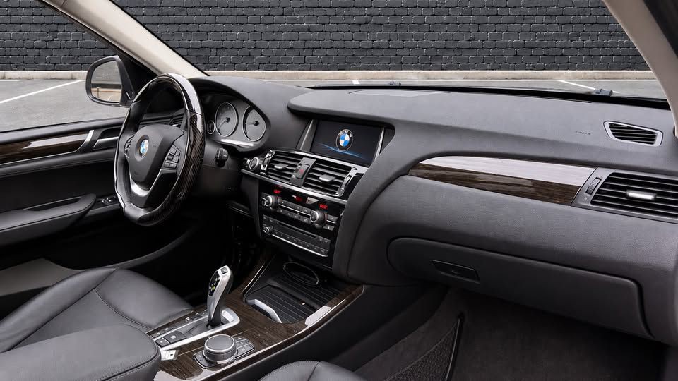 2017 BMW X3 Image 12