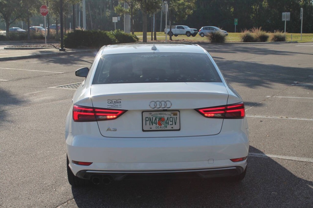 2017 Audi A3 Image 10