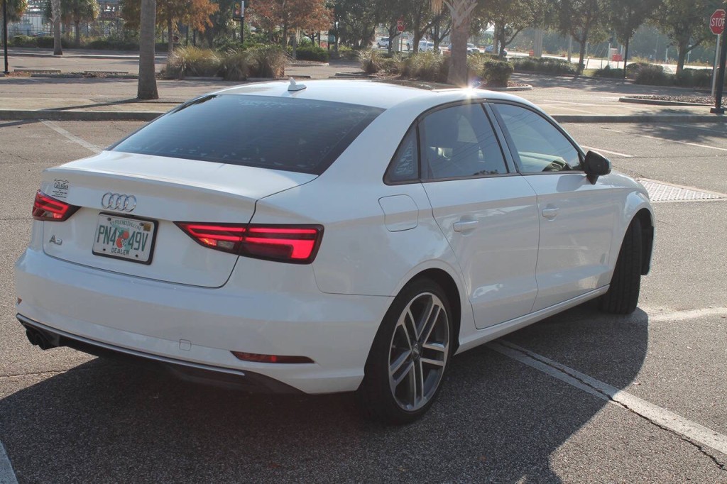 2017 Audi A3 Image 11