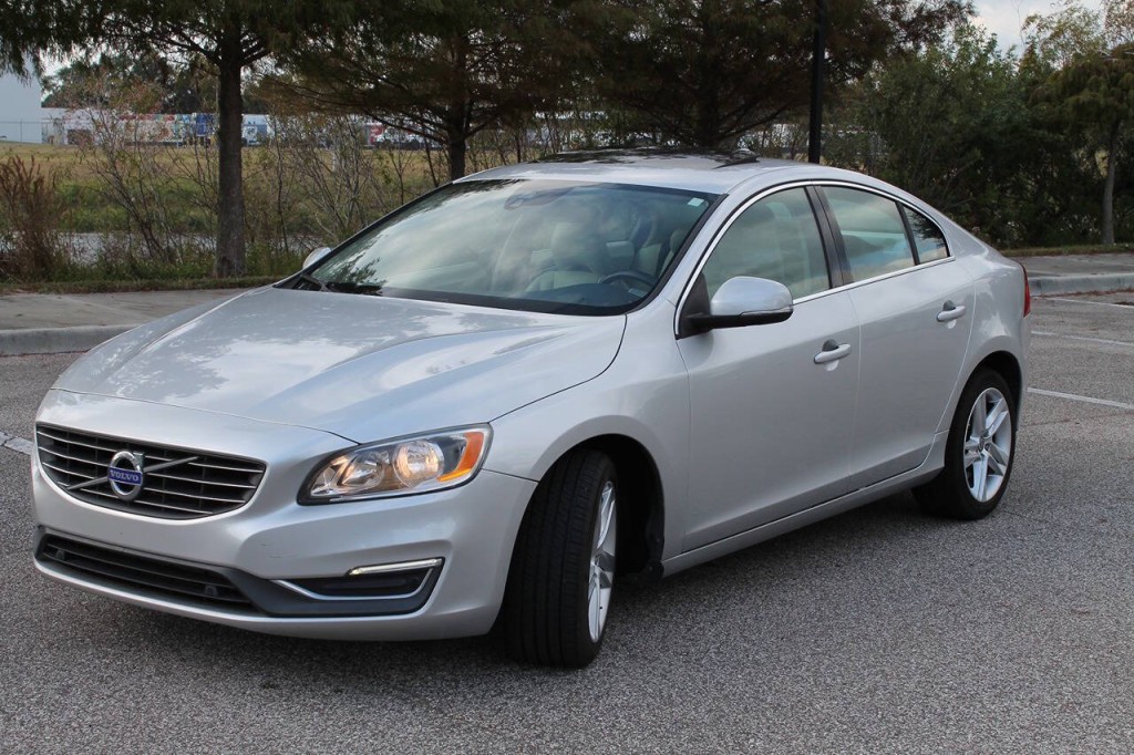 2015 Volvo S60 Image 5