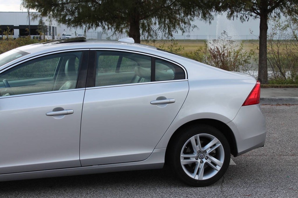 2015 Volvo S60 Image 7