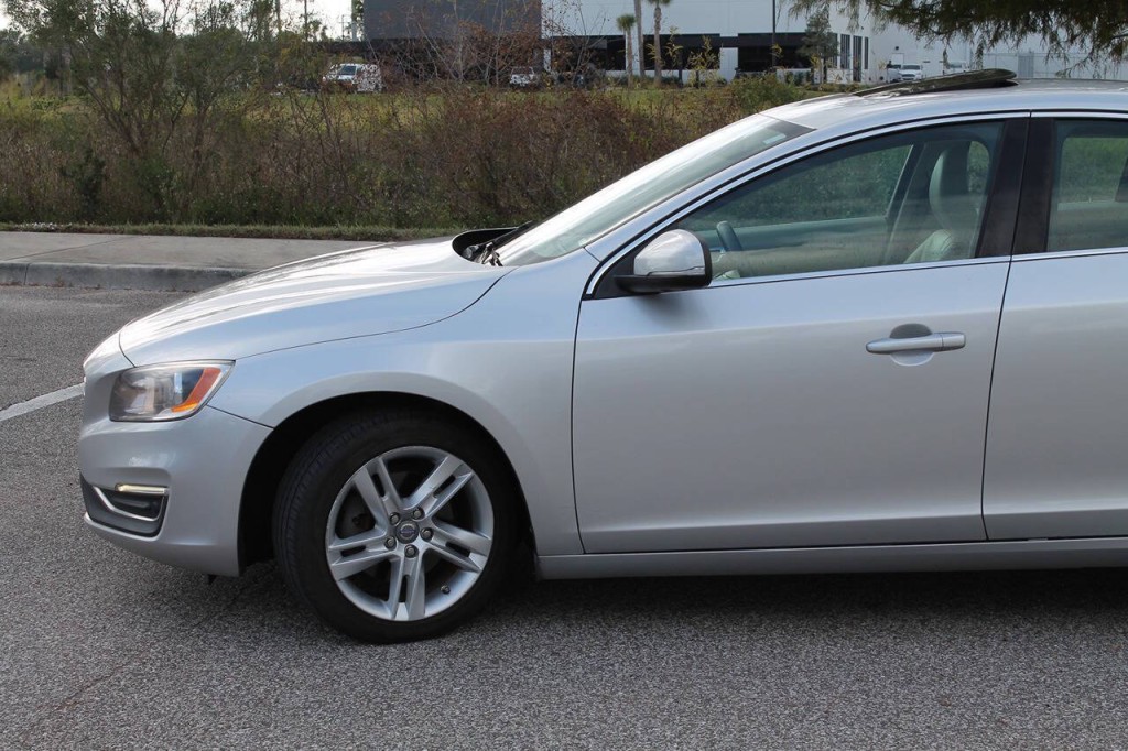 2015 Volvo S60 Image 8