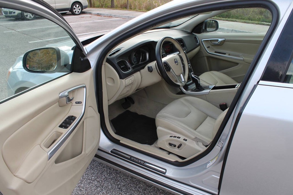 2015 Volvo S60 Image 26