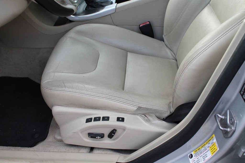 2015 Volvo S60 Image 28