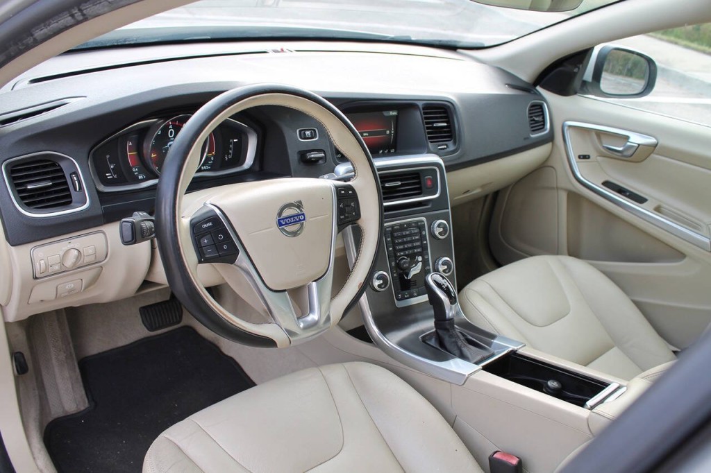 2015 Volvo S60 Image 31