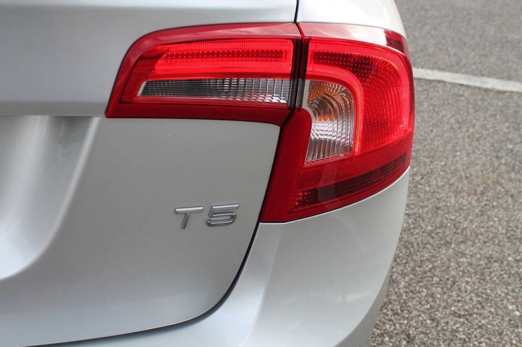 2015 Volvo S60 Image 35