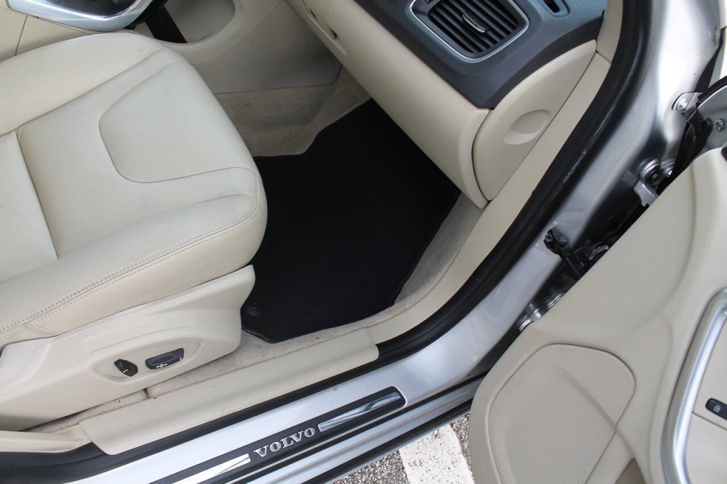 2015 Volvo S60 Image 39