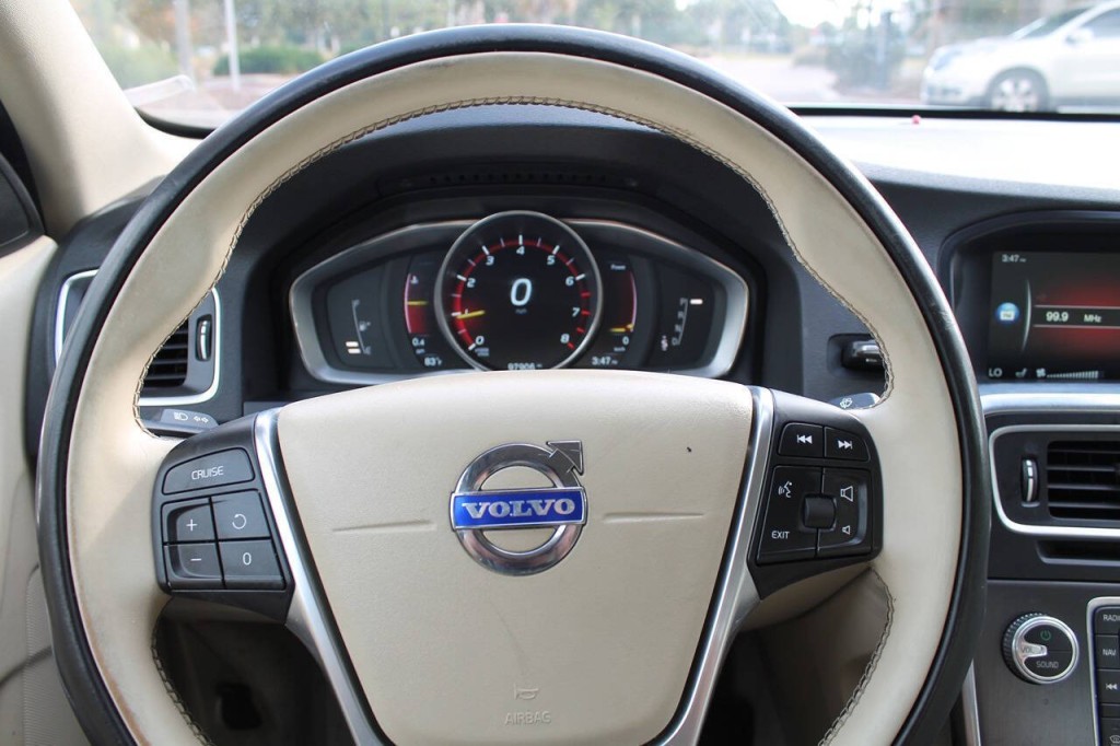 2015 Volvo S60 Image 45