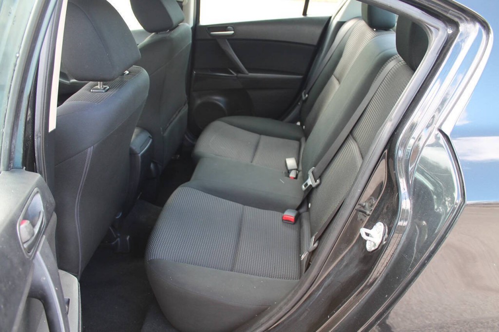 2013 Mazda Mazda3 Image 15