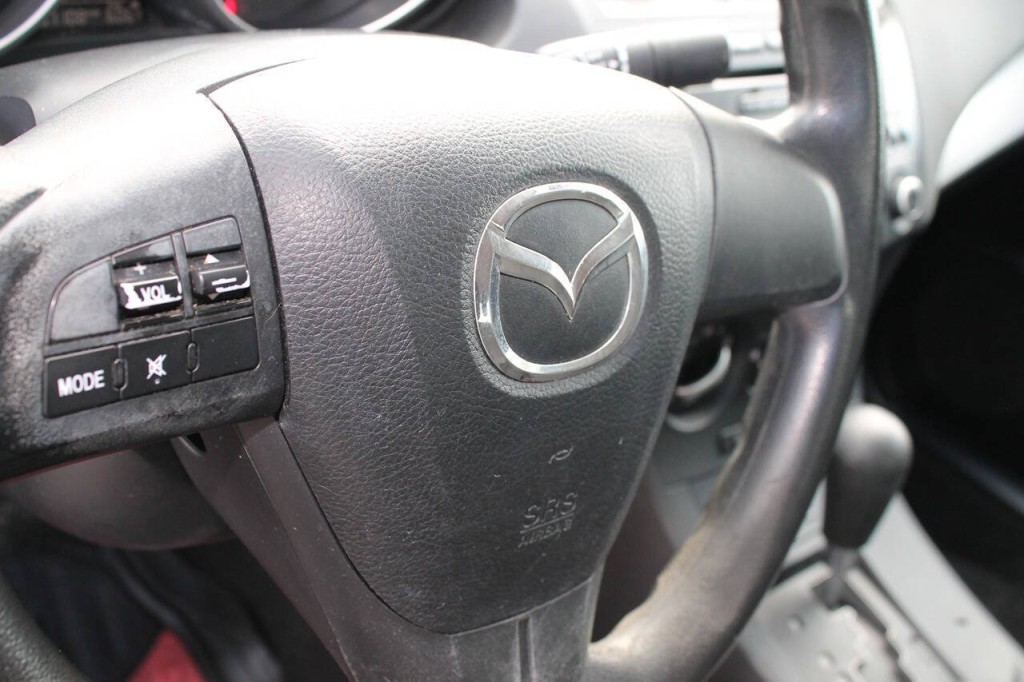 2013 Mazda Mazda3 Image 20