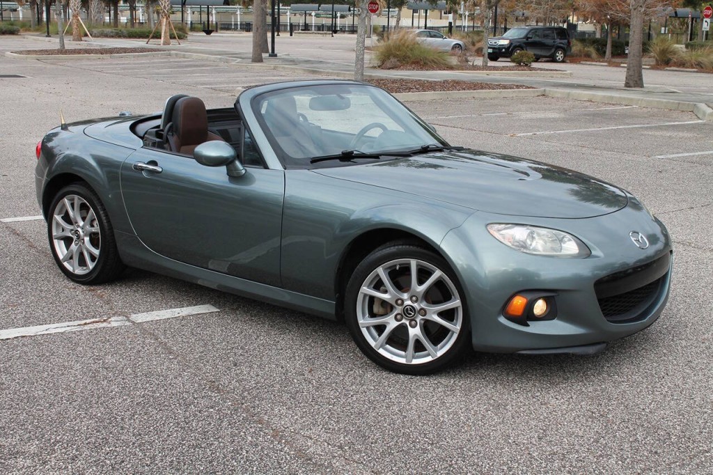 2013 Mazda MX-5 Miata Image 1
