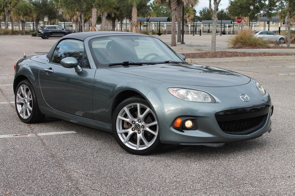 2013 Mazda MX-5 Miata Image 15