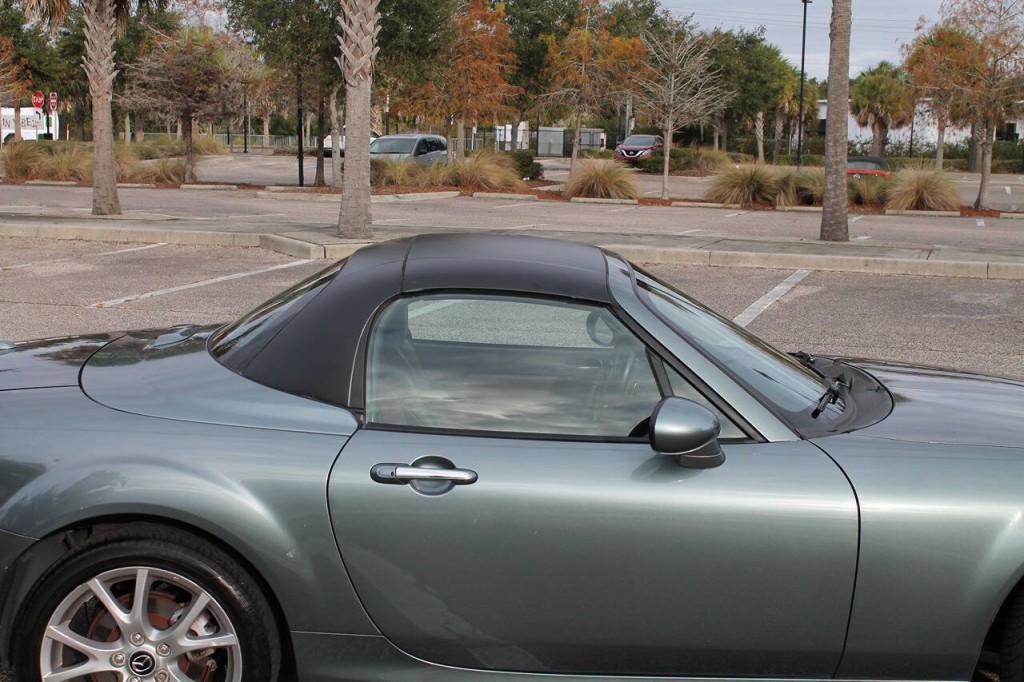 2013 Mazda MX-5 Miata Image 23