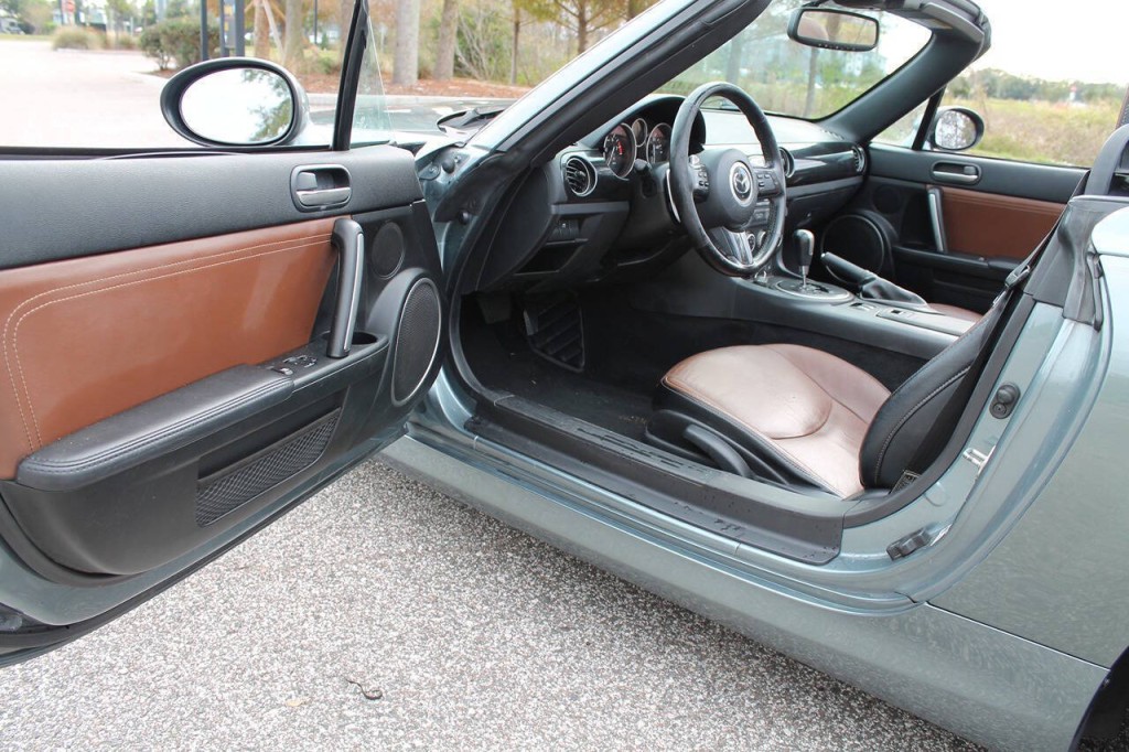 2013 Mazda MX-5 Miata Image 29