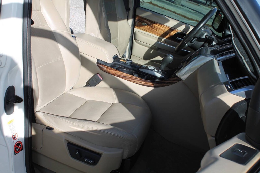 2009 Land Rover Range Rover Sport Image 27