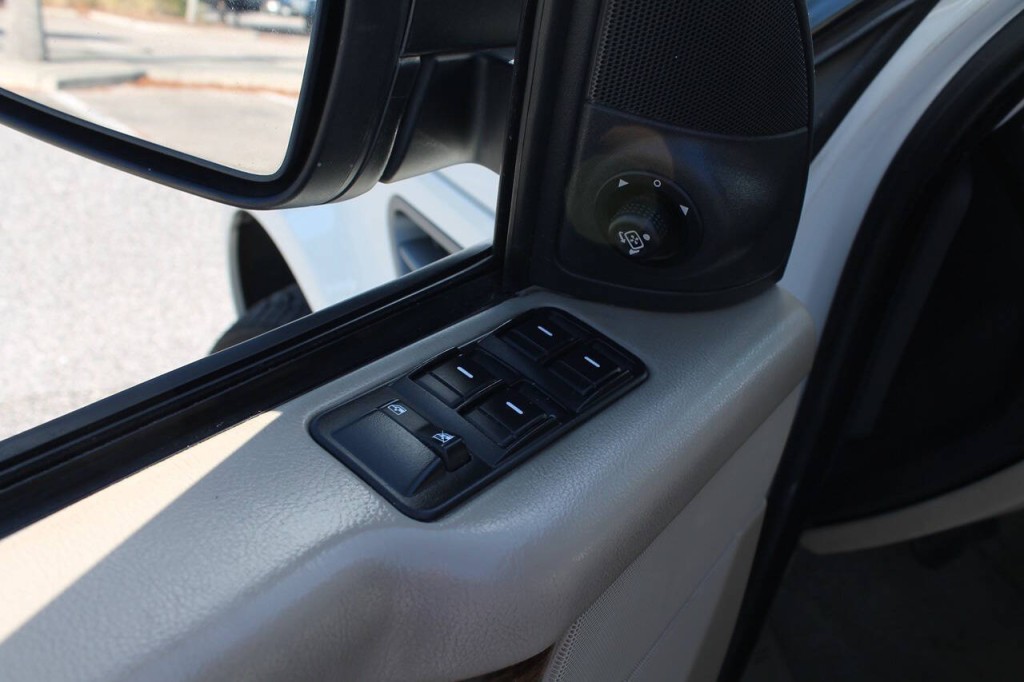 2009 Land Rover Range Rover Sport Image 33