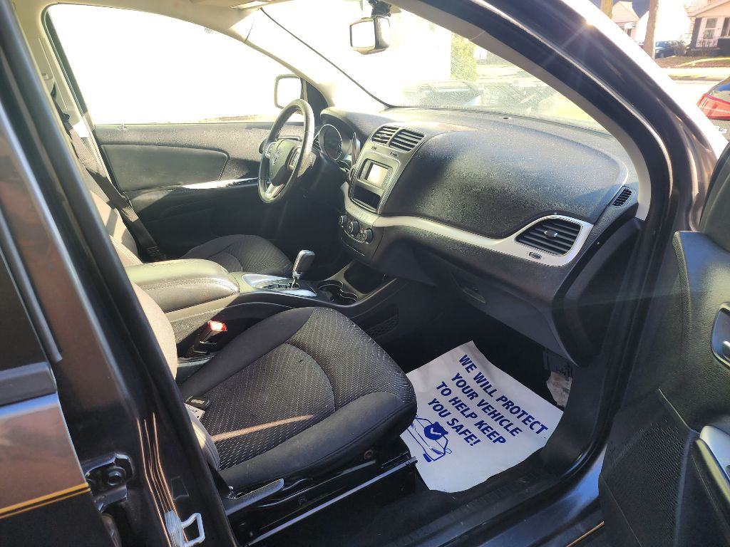 2015 Dodge Journey Image 11