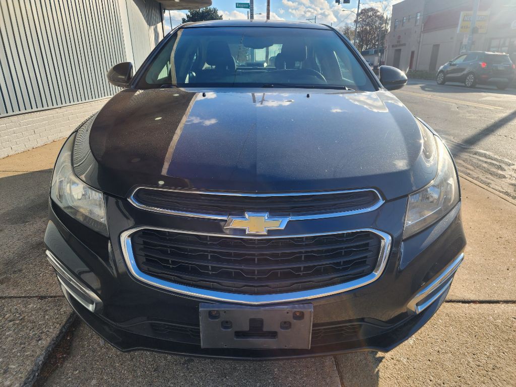 2016 Chevrolet Cruze Image 3