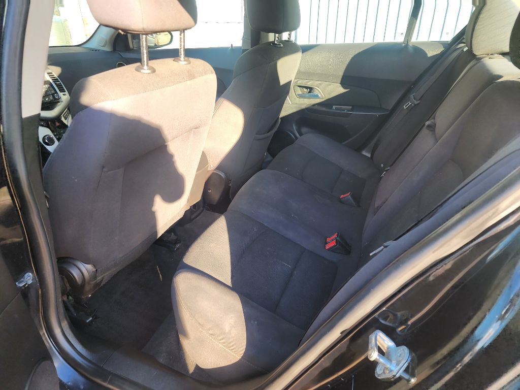 2016 Chevrolet Cruze Image 12