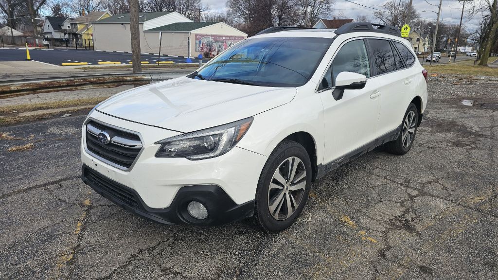 2019 Subaru Outback Image 1